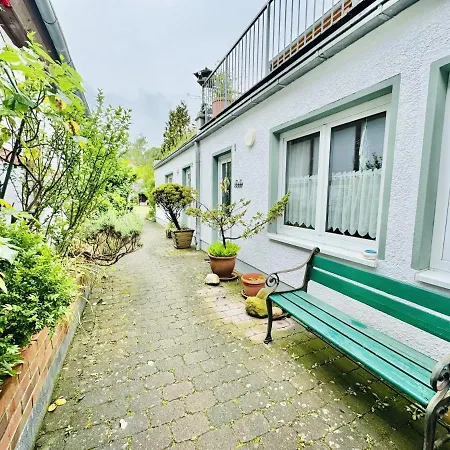 Haus Vier Freunde, Gabor Lejlighed *